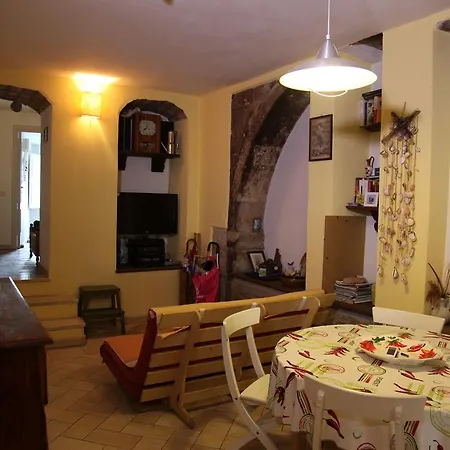 Al Corallone A Picco Sul Mare Apartment *