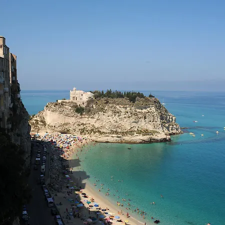 Apartment Al Corallone A Picco Sul Mare Tropea